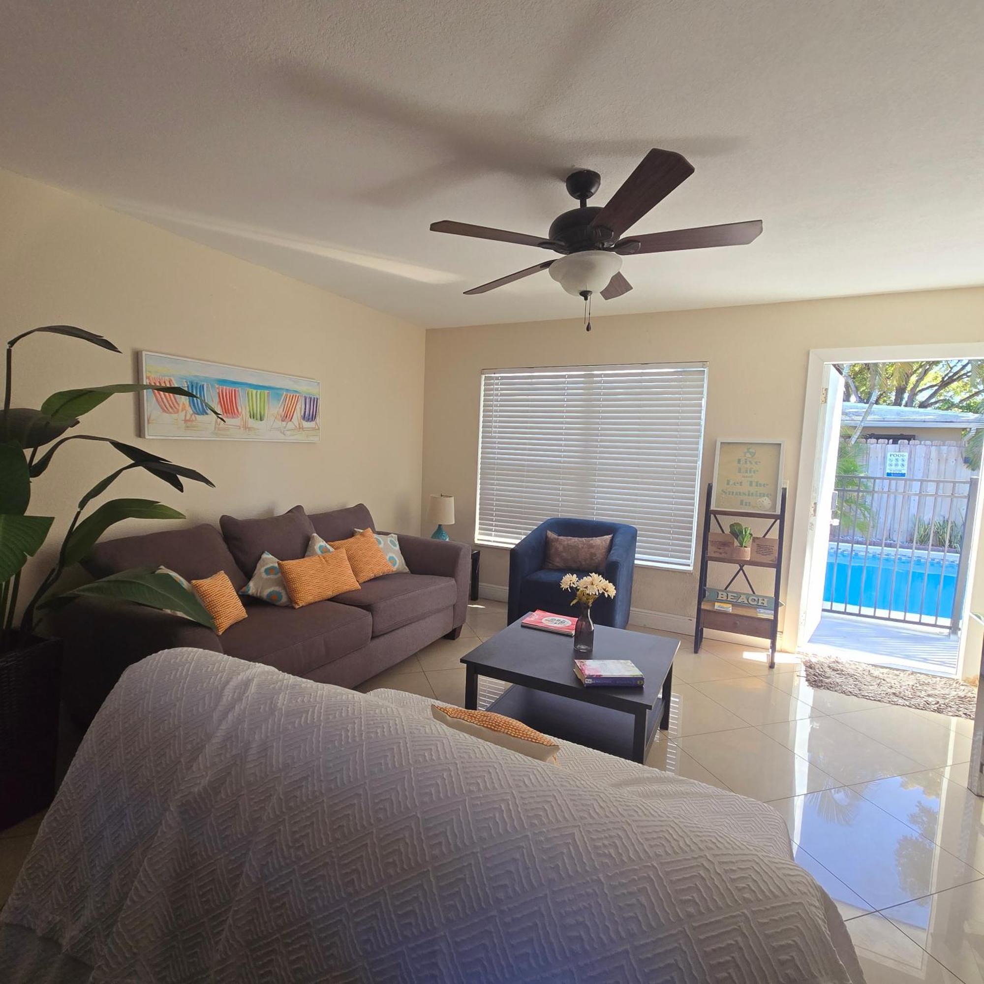 Equipped House W Pool & Patios, Near The Beaches, Prime Location- Ideal For Small Families, Coastal Haven Fort Lauderdale Exterior foto