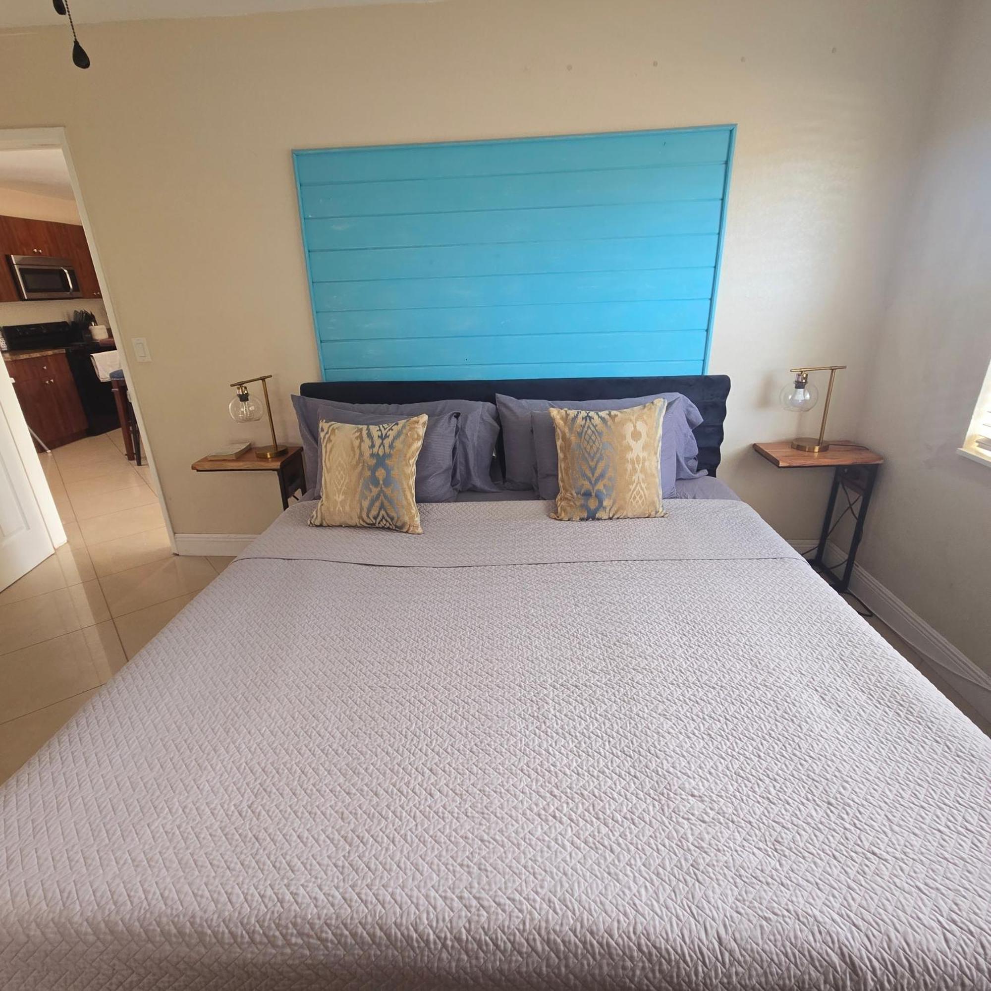 Equipped House W Pool & Patios, Near The Beaches, Prime Location- Ideal For Small Families, Coastal Haven Fort Lauderdale Exterior foto