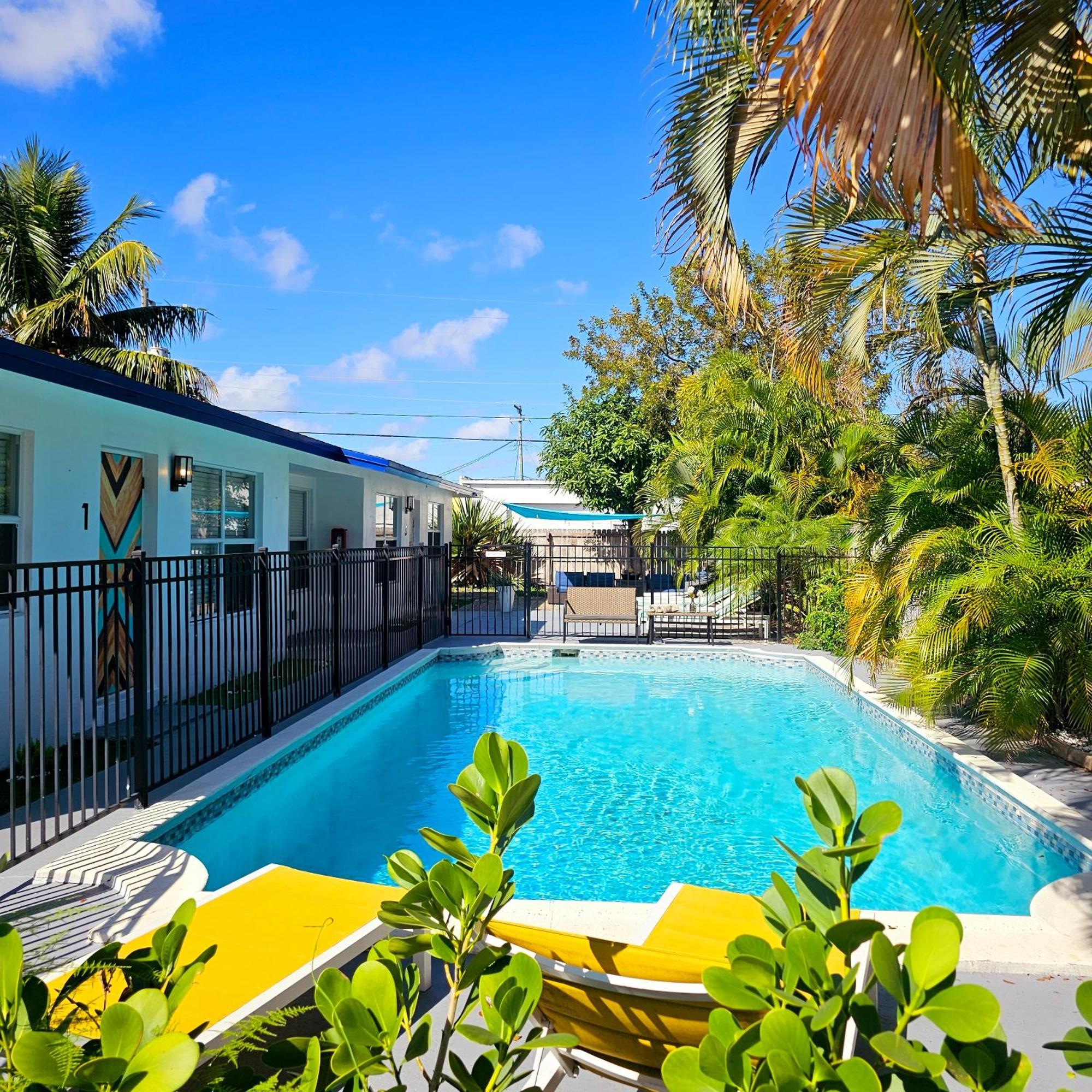 Equipped House W Pool & Patios, Near The Beaches, Prime Location- Ideal For Small Families, Coastal Haven Fort Lauderdale Exterior foto